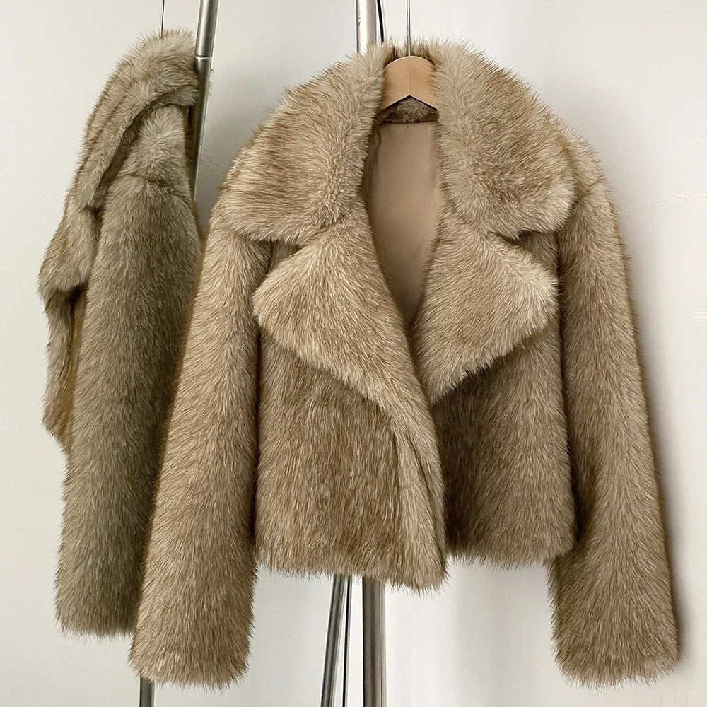 Cropped Faux Fur Jacket – Soft Beige Luxury - LunaKit.LTD
