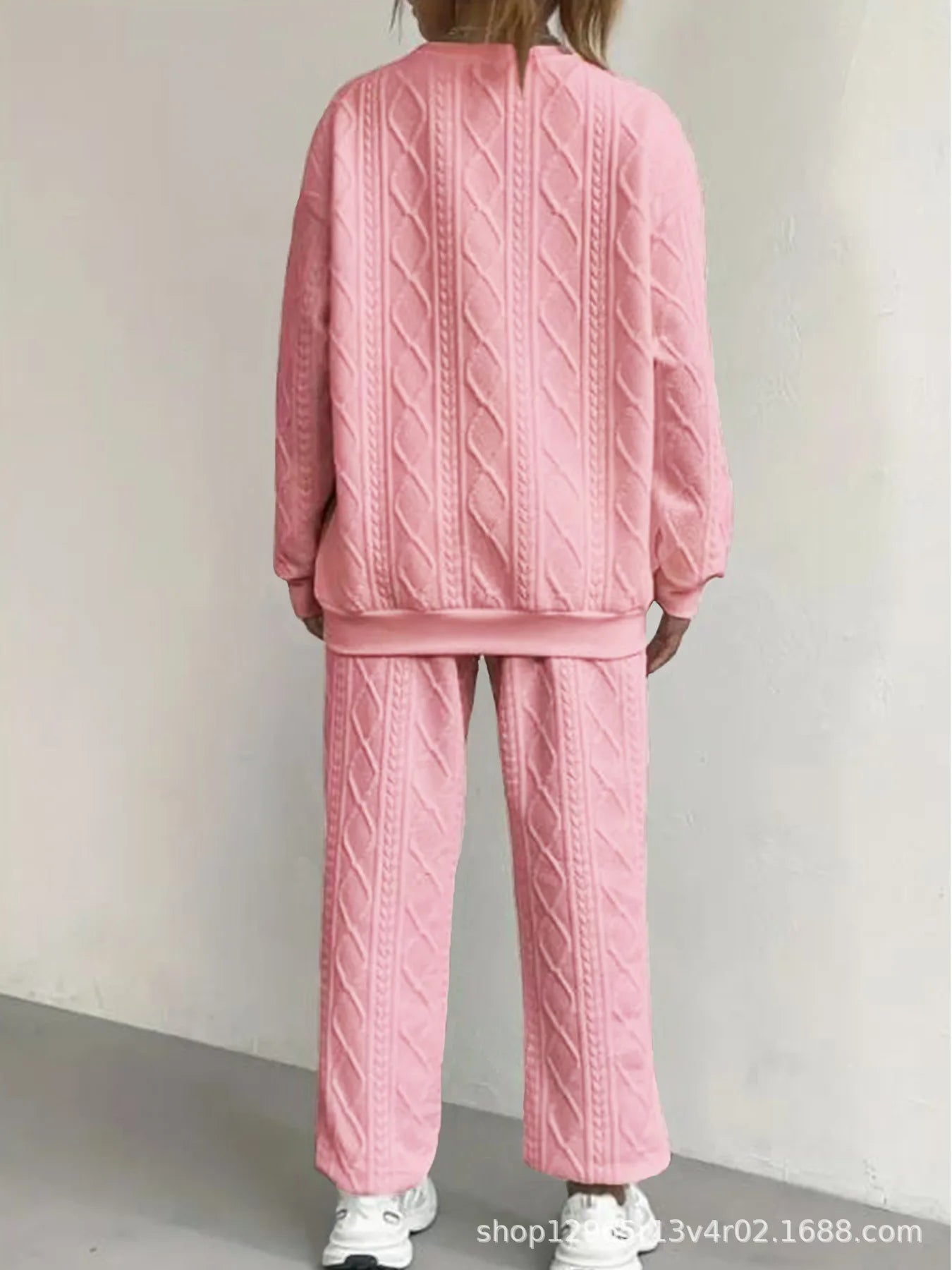 Long - Sleeve Knit Outfit – Comfortable Casual Style - LunaKit.LTD