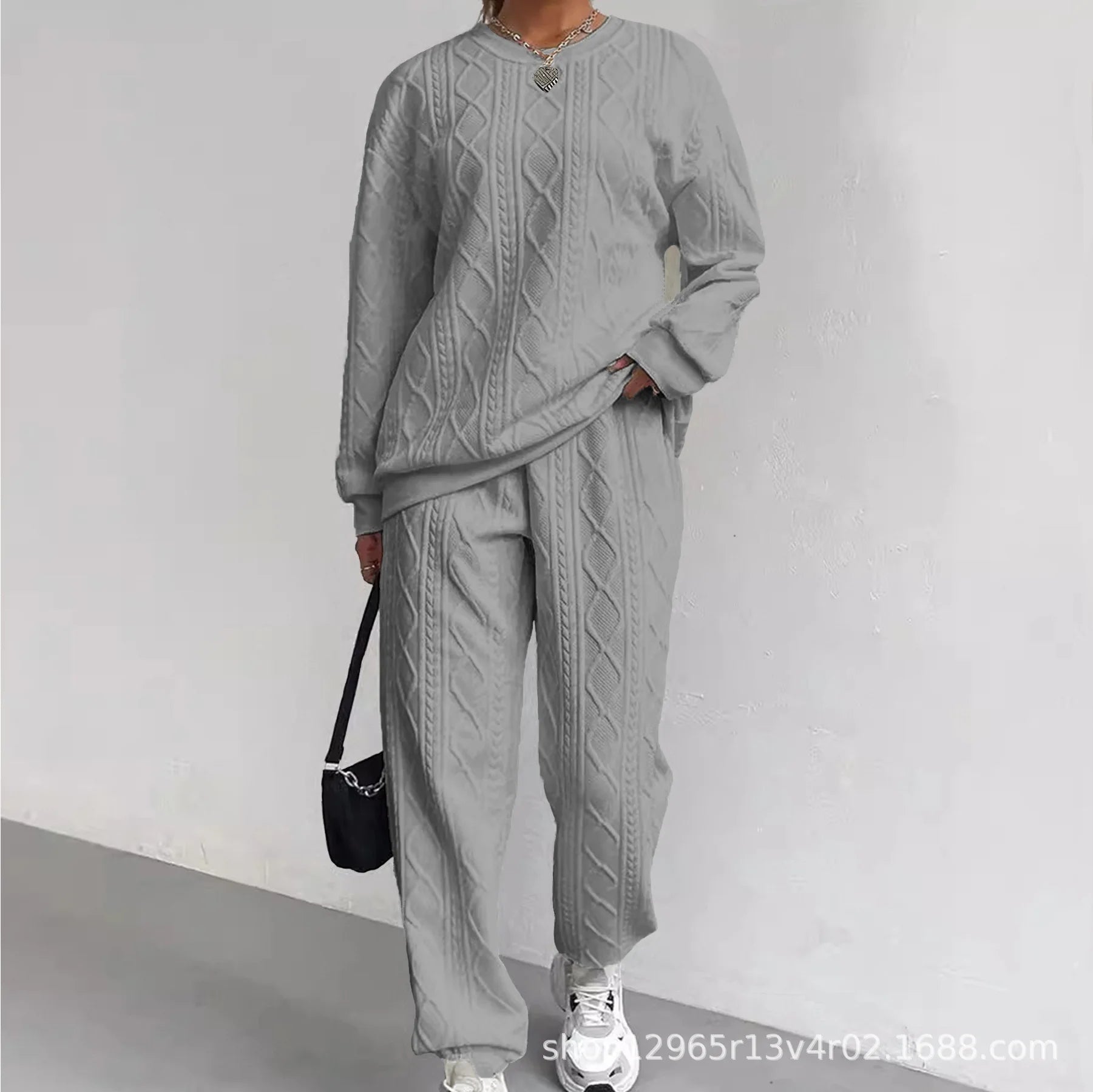 Long - Sleeve Knit Outfit – Comfortable Casual Style - LunaKit.LTD