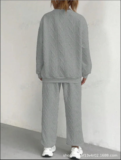 Long - Sleeve Knit Outfit – Comfortable Casual Style - LunaKit.LTD