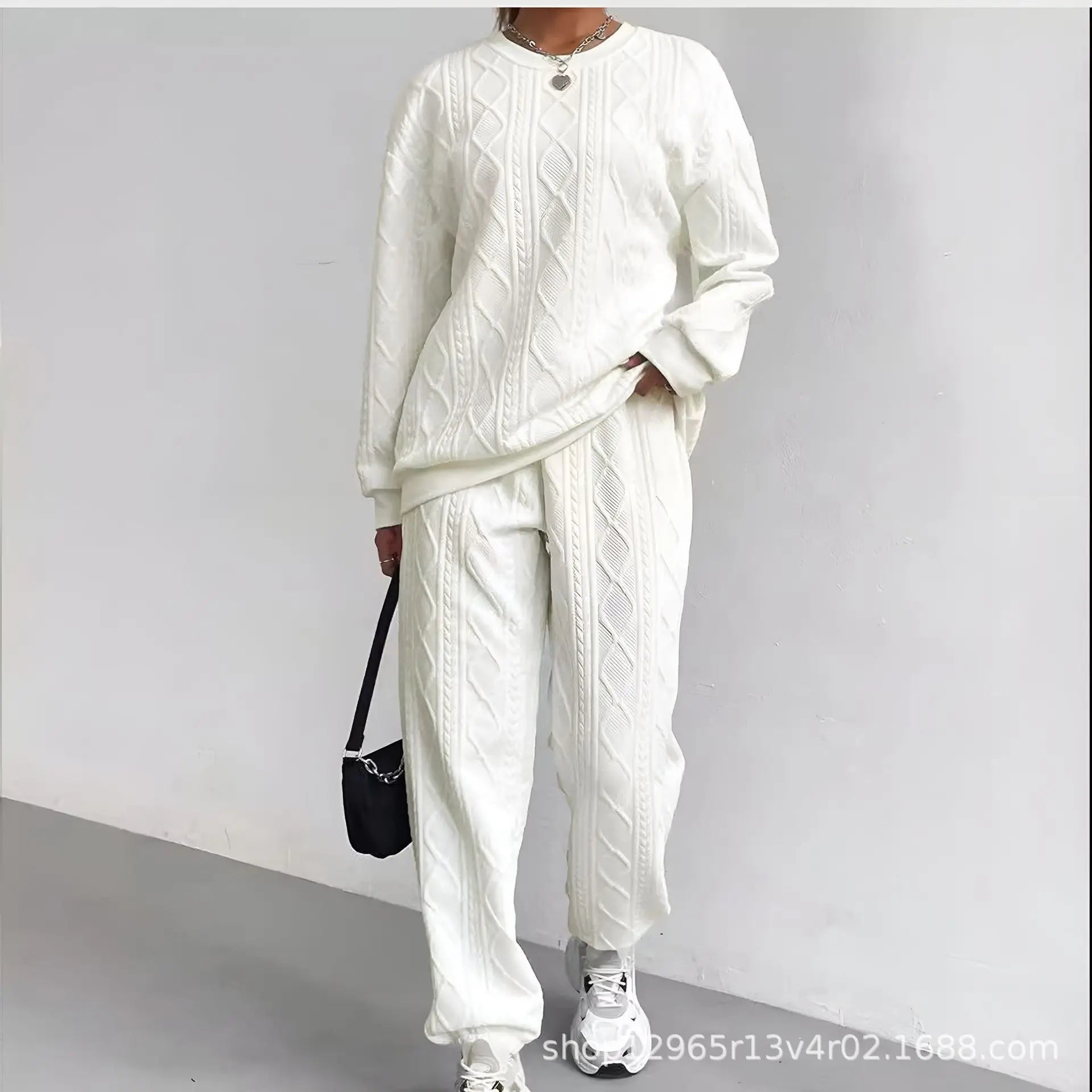 Long - Sleeve Knit Outfit – Comfortable Casual Style - LunaKit.LTD