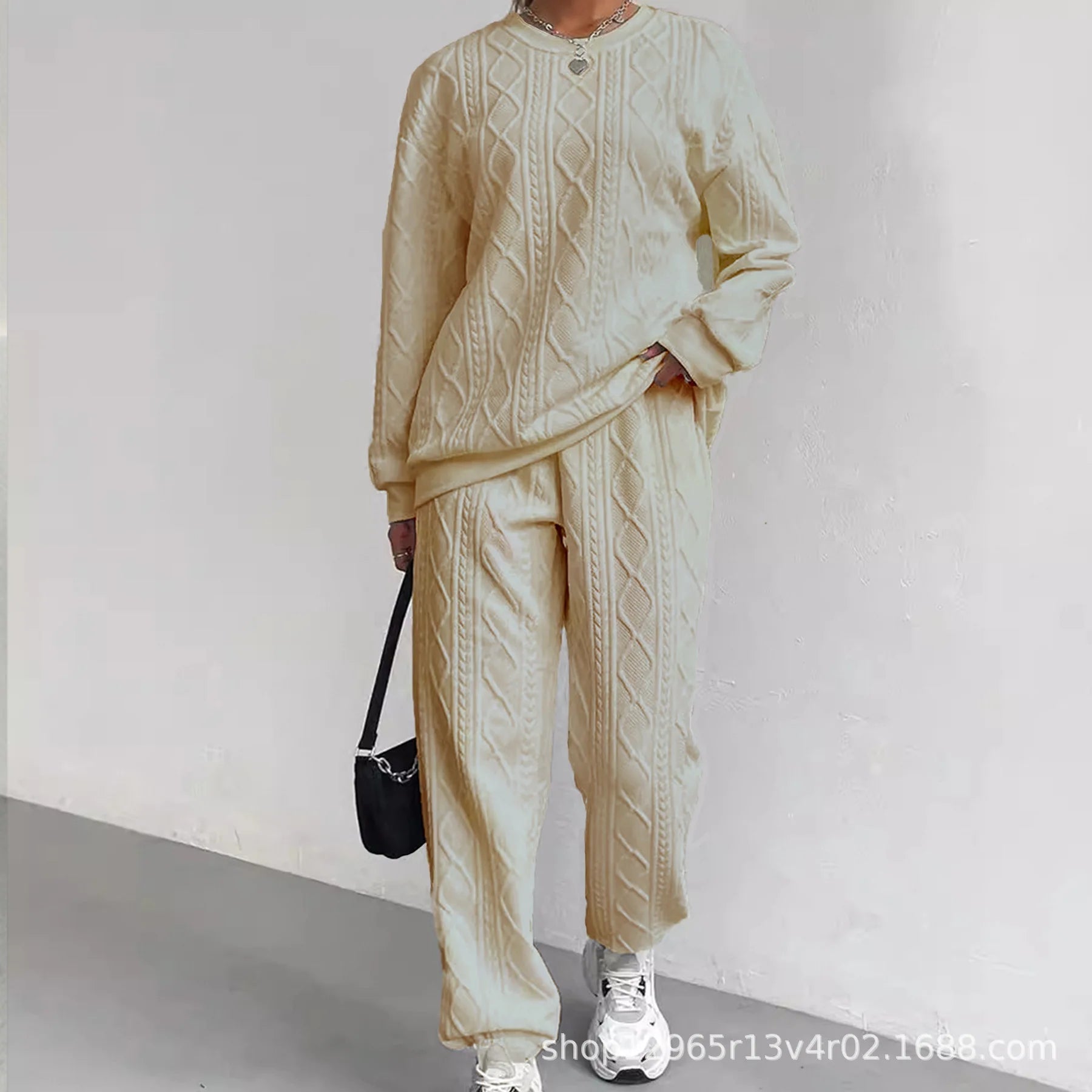 Long - Sleeve Knit Outfit – Comfortable Casual Style - LunaKit.LTD