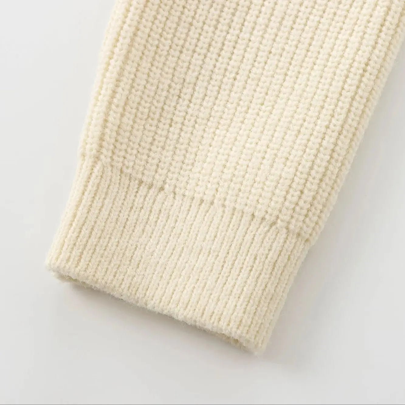 Long - Sleeve Knit Sweater – Feminine Minimal Chic - LunaKit.LTD