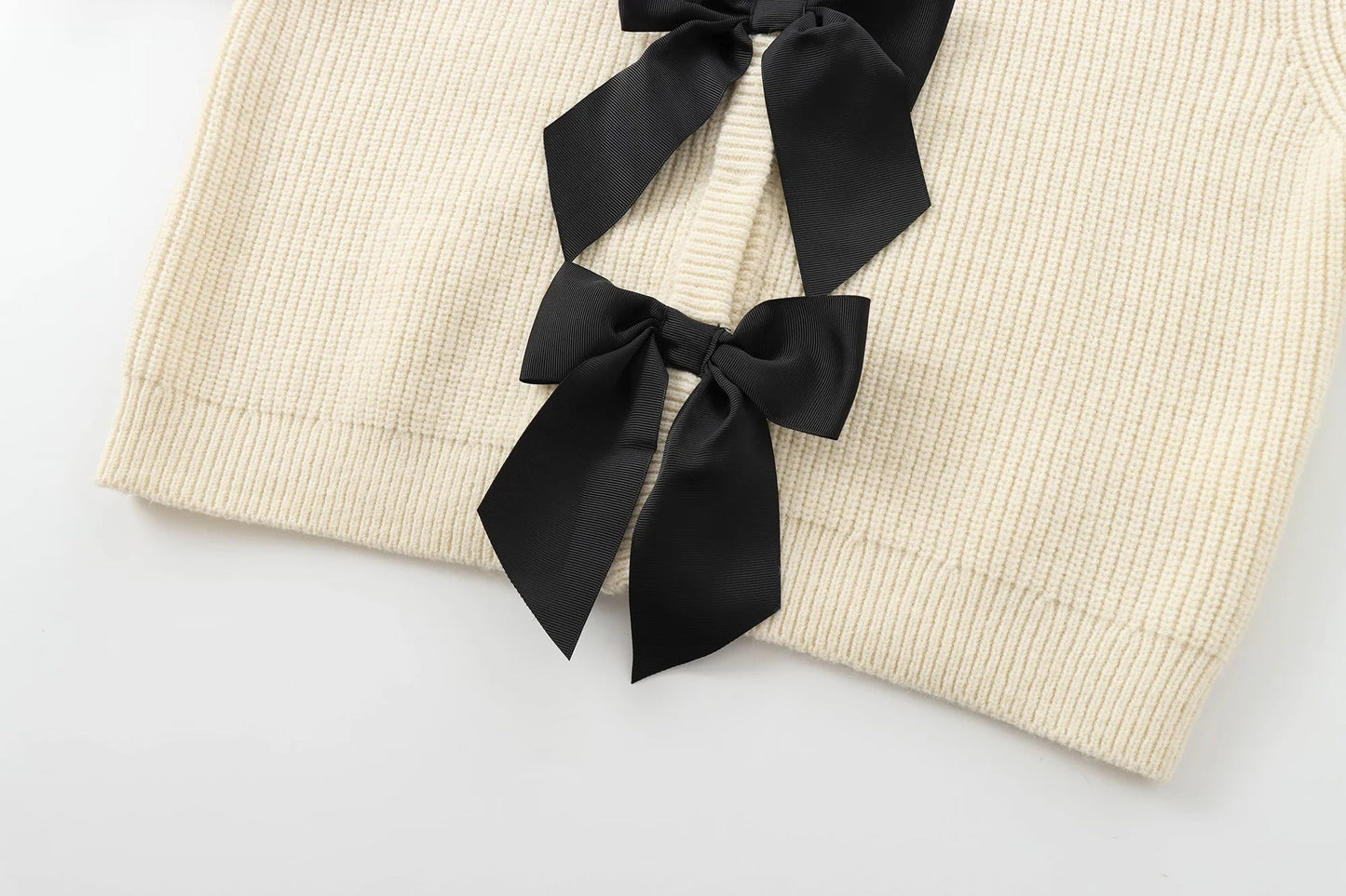 Long - Sleeve Knit Sweater – Feminine Minimal Chic - LunaKit.LTD