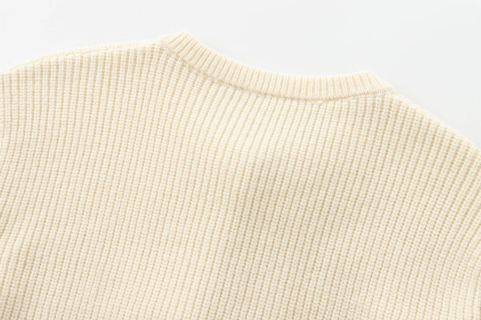 Long - Sleeve Knit Sweater – Feminine Minimal Chic - LunaKit.LTD