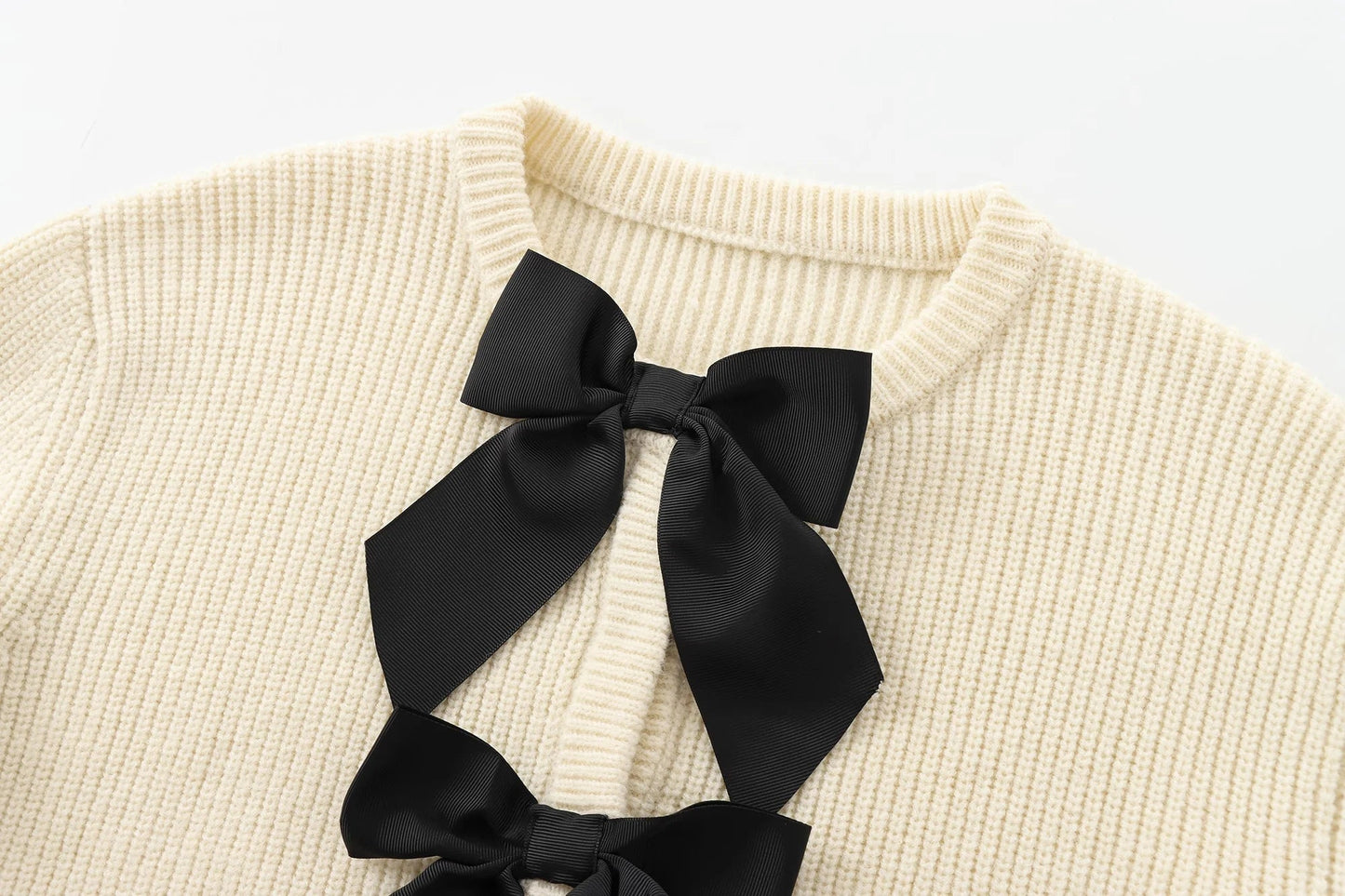 Long - Sleeve Knit Sweater – Feminine Minimal Chic - LunaKit.LTD