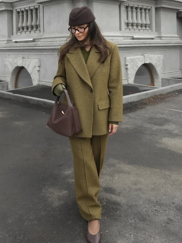 Loose Fit Blazer Set – High - Waist Retro Chic Style - LunaKit.LTD