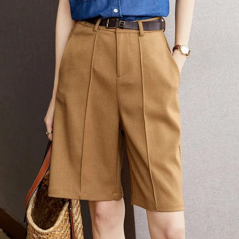 Loose Fit Five - Point Shorts – Elegant Commuter Style - LunaKit.LTD