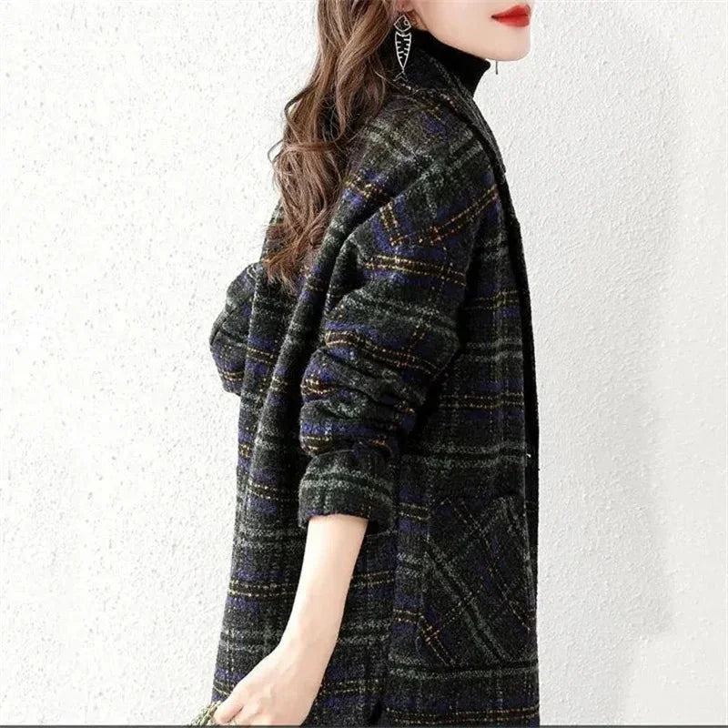 Loose Fit Plaid Blazer – Woolen Winter Style - LunaKit.LTD