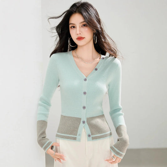 Slim Fit Knit Sweater – Minimal High - End Look - LunaKit.LTD